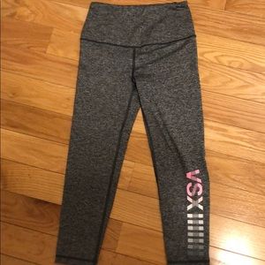 Victoria Secret sport crop leggings
